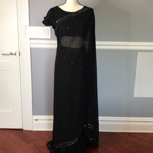 Indian/Pakistani/Desi Sari